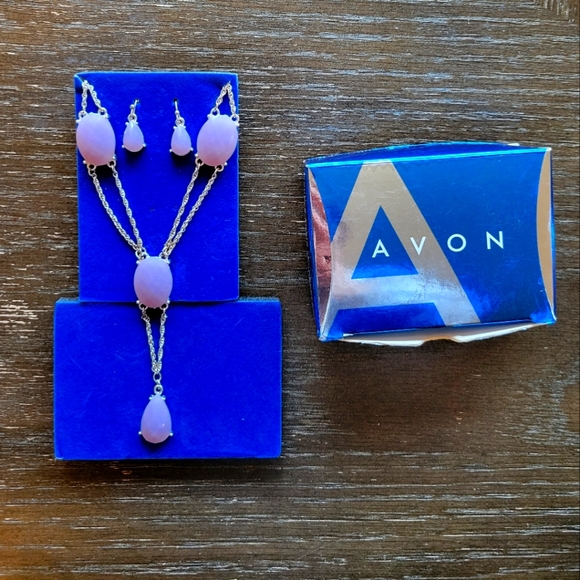 NWT vintage Avon lavender set. - Picture 2 of 8